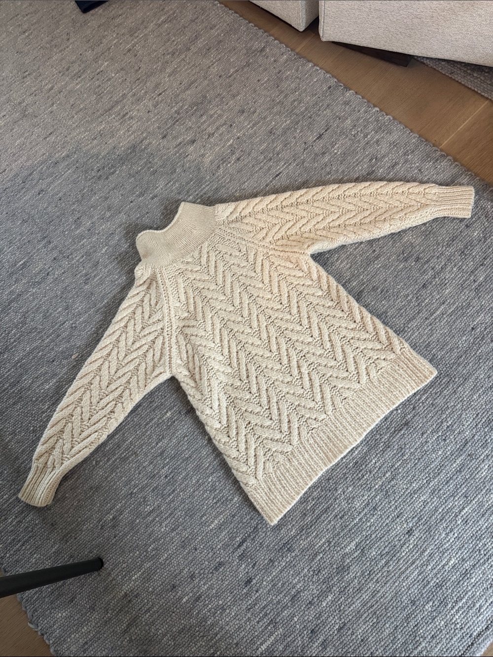 Women's Cream Chevron Cable Turtleneck Sweater
